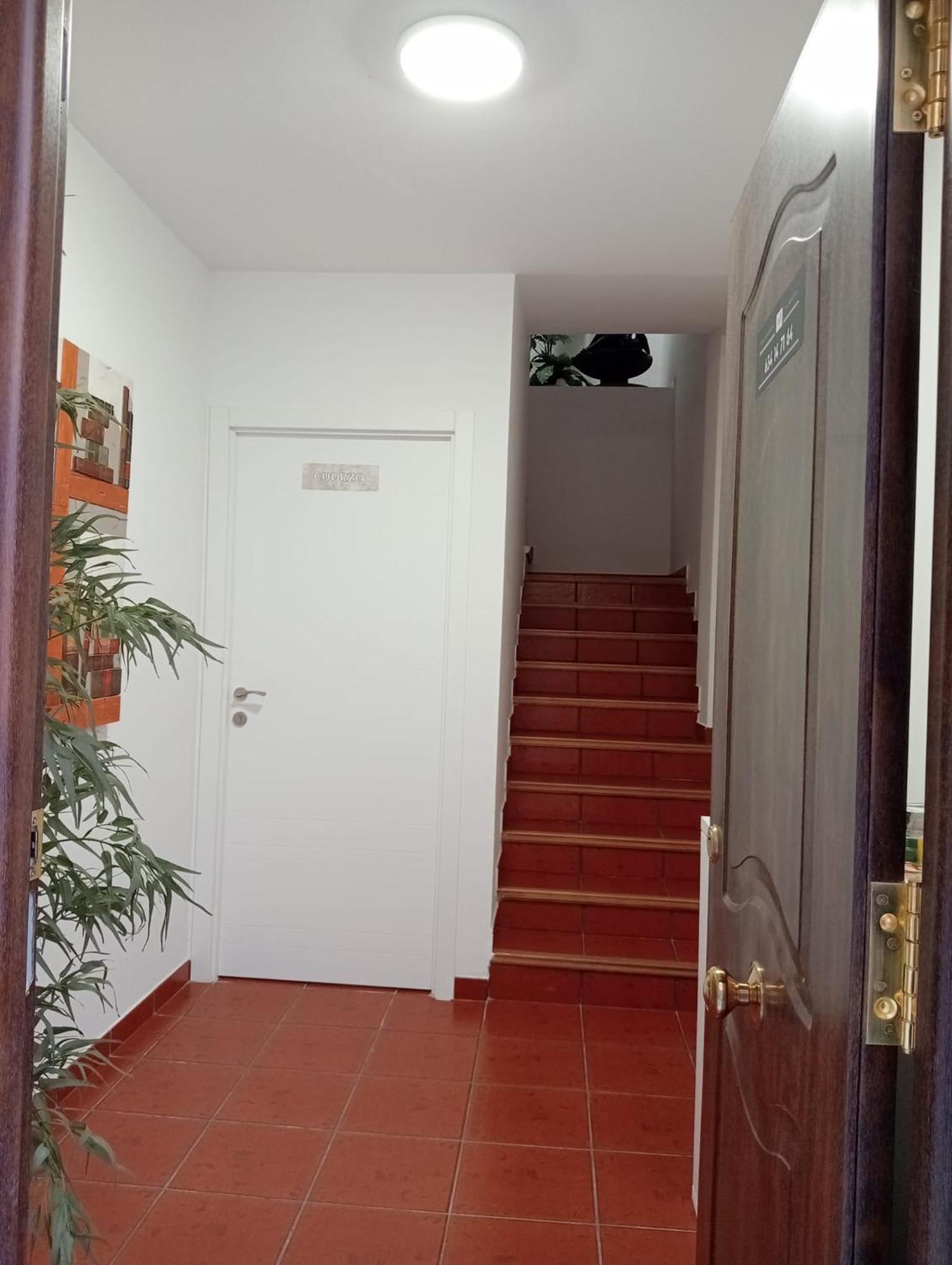 Apartamentos La Piedra En Pleno Centro Historico Con Dos Dormitorios Y Dos Banos Najera Exterior photo